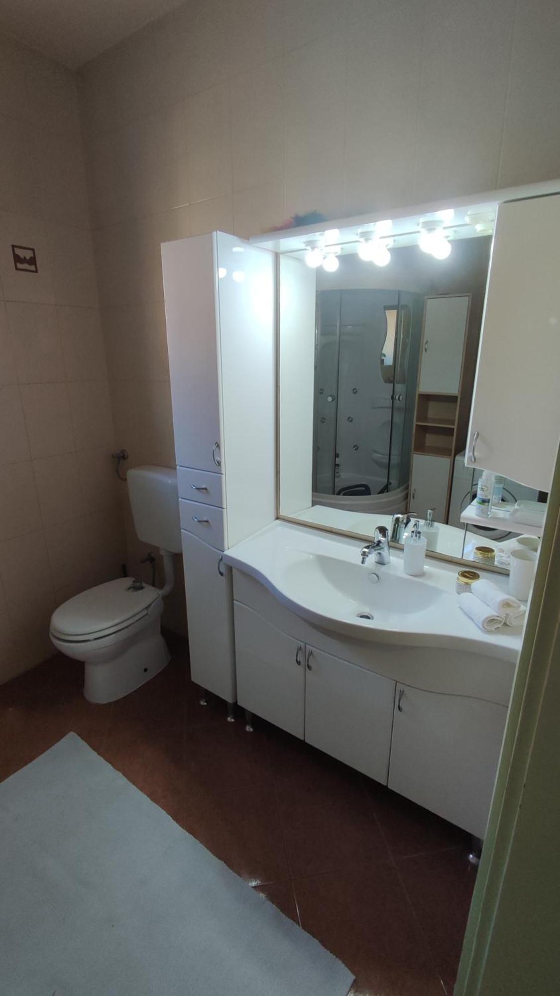 Ap Apartment Mostar Eksteriør billede