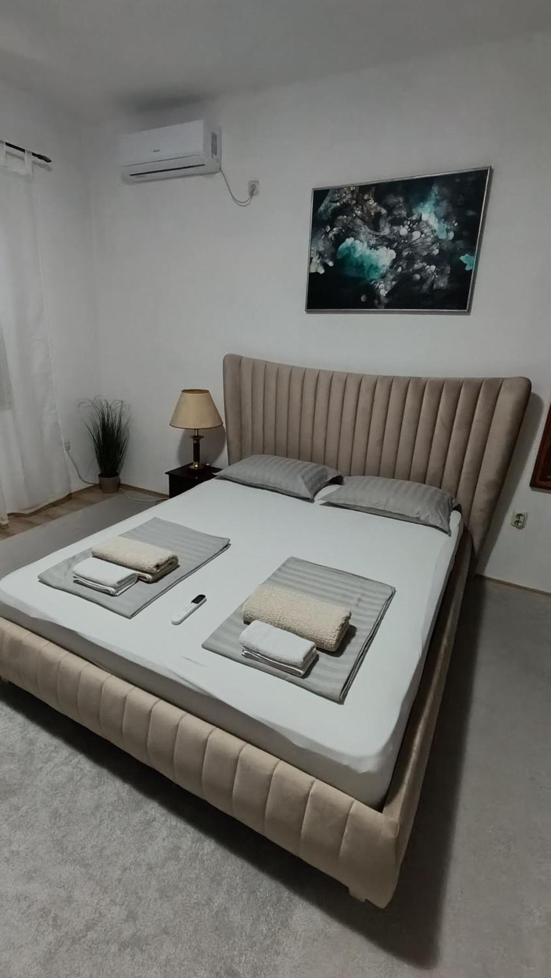 Ap Apartment Mostar Eksteriør billede